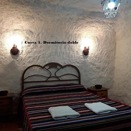 Villa Cuevas Lourdes Benamaurel Exterior foto